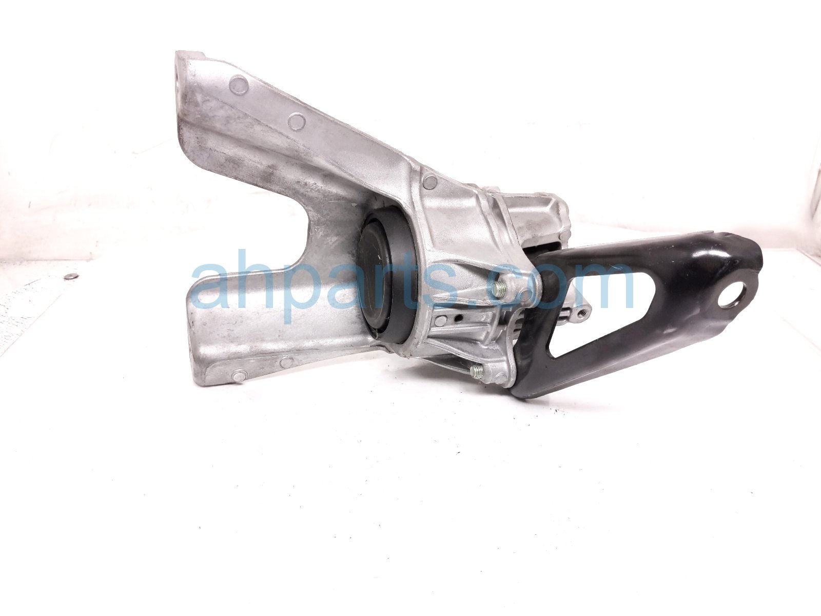 2025 Honda Civic Engine/motor Passenger Engine Mount 2.0l Hyb Fwd 50820 T50 J51 Replacement 2025 Honda Civic Engine/motor Passenger Engine Mount 2.0l Hyb Fwd 50820 T50 J51 Replacement thumbnail