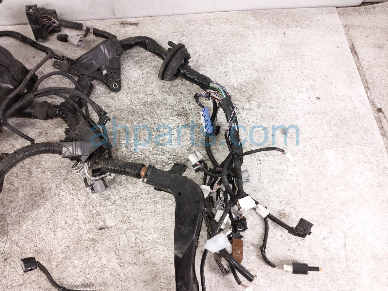 2021 Toyota Highlander Engine Room Wire Harness 2.5l Hyb* 82111 0EW90 Replacement 2021 Toyota Highlander Engine Room Wire Harness 2.5l Hyb* 82111 0EW90 Replacement thumbnail