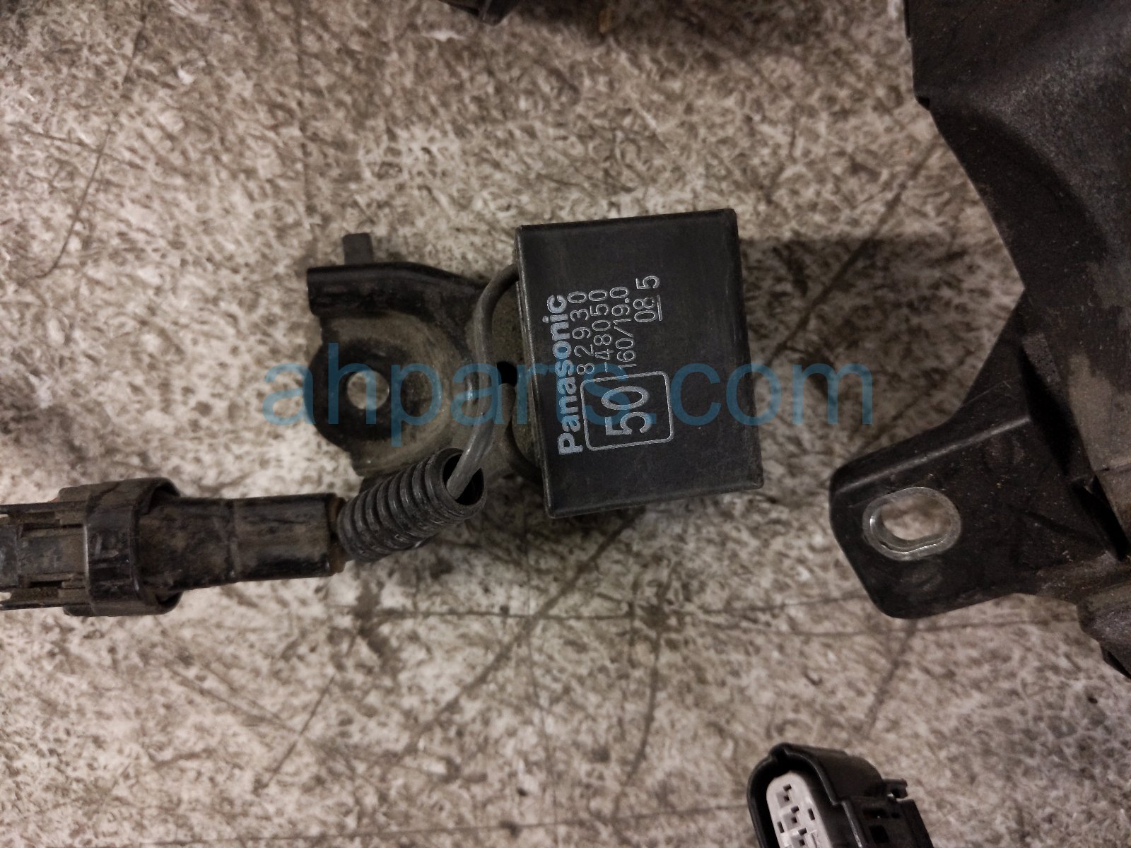 2021 Toyota Highlander Engine Room Wire Harness 2.5l Hyb* 82111 0EW90 Replacement 2021 Toyota Highlander Engine Room Wire Harness 2.5l Hyb* 82111 0EW90 Replacement thumbnail