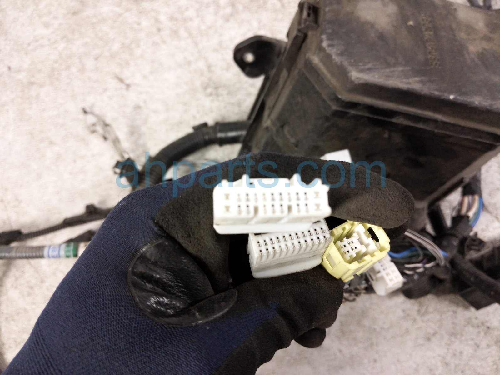 2021 Toyota Highlander Engine Room Wire Harness 2.5l Hyb* 82111 0EW90 Replacement 2021 Toyota Highlander Engine Room Wire Harness 2.5l Hyb* 82111 0EW90 Replacement thumbnail