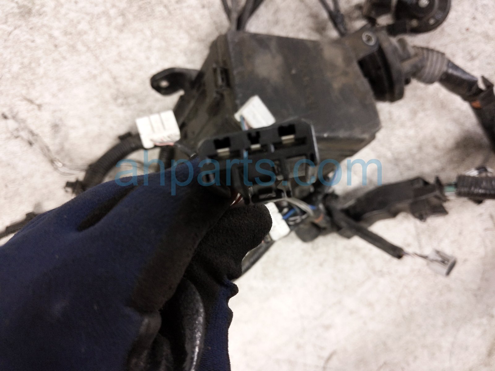 2021 Toyota Highlander Engine Room Wire Harness 2.5l Hyb* 82111 0EW90 Replacement 2021 Toyota Highlander Engine Room Wire Harness 2.5l Hyb* 82111 0EW90 Replacement thumbnail