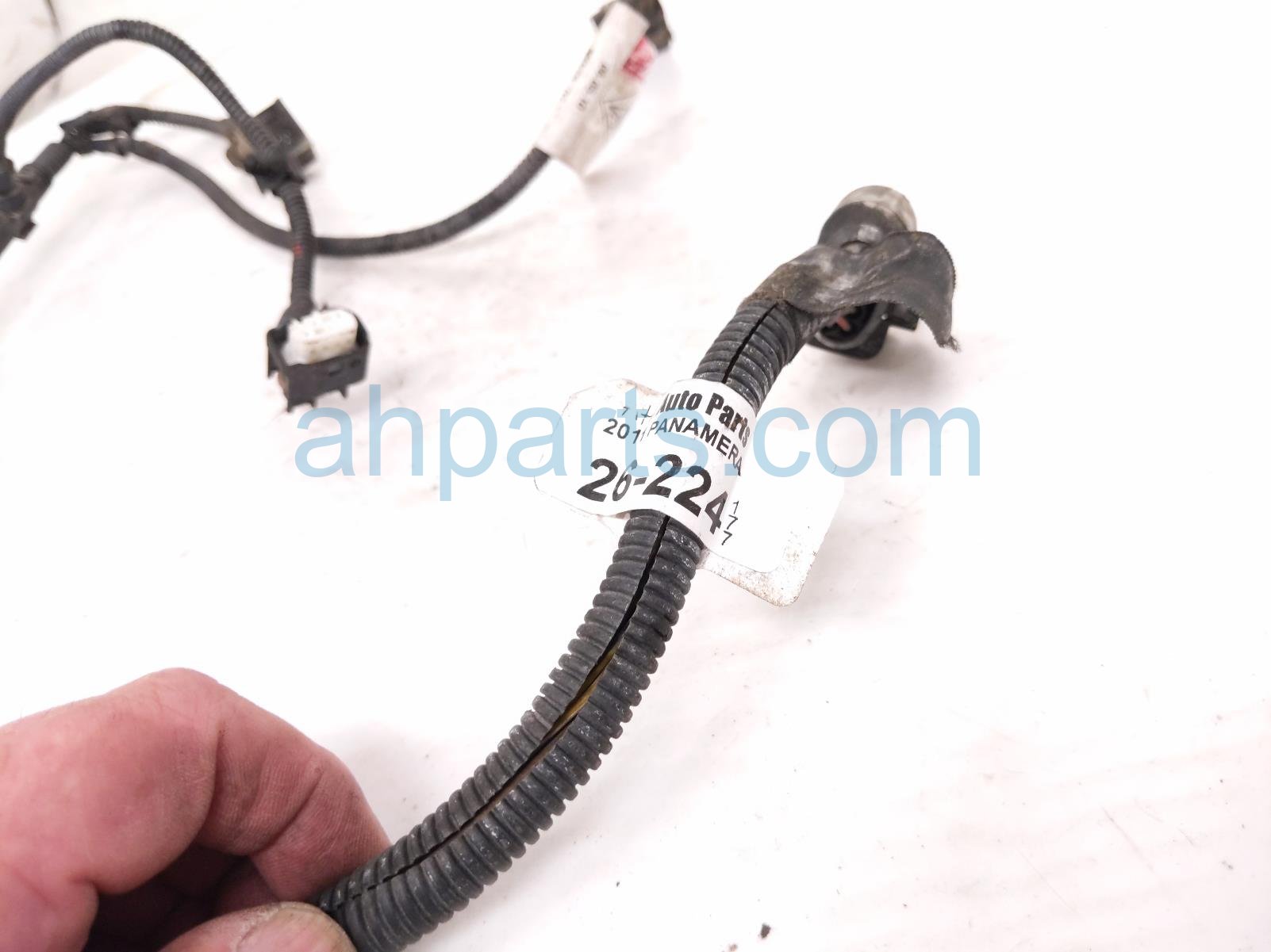 2011 Porsche Panamera Rear Parking Sensors + Harness 970 622 501 00 Replacement 2011 Porsche Panamera Rear Parking Sensors + Harness 970 622 501 00 Replacement thumbnail