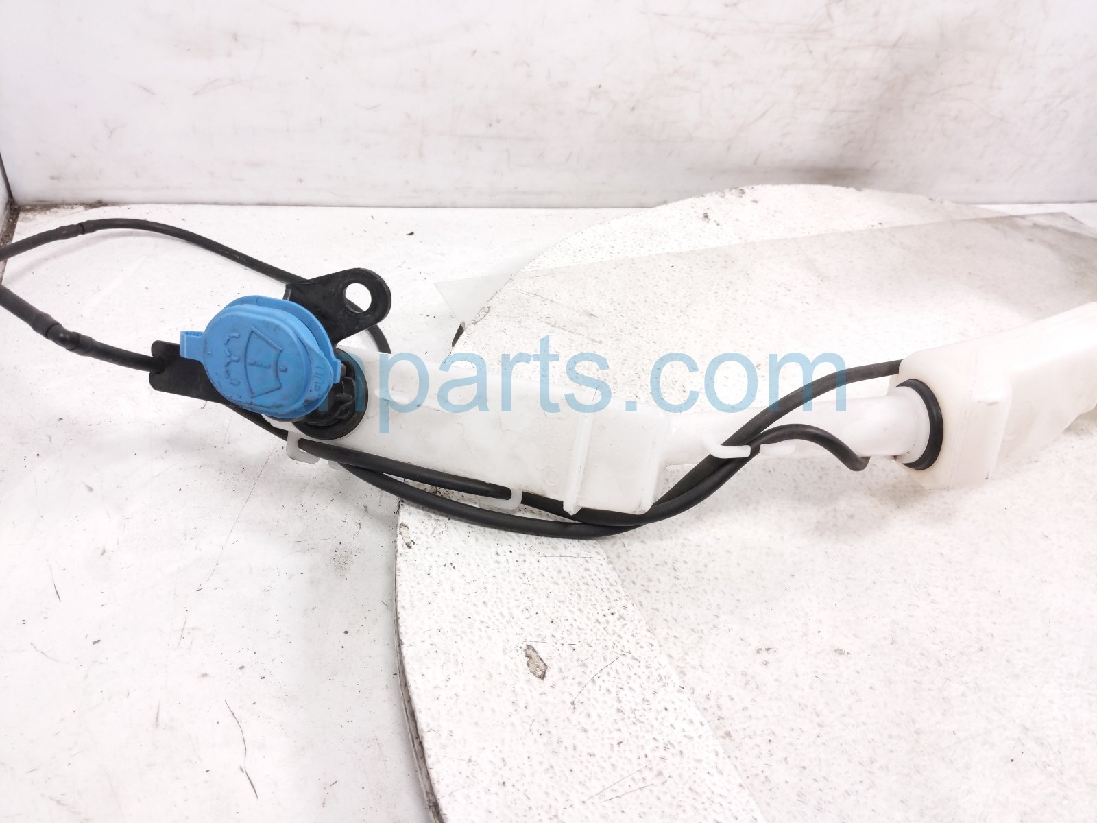 2025 Honda Civic Windshield Washer Reservoir W/pump 76841 T20 A01 Replacement 2025 Honda Civic Windshield Washer Reservoir W/pump 76841 T20 A01 Replacement thumbnail