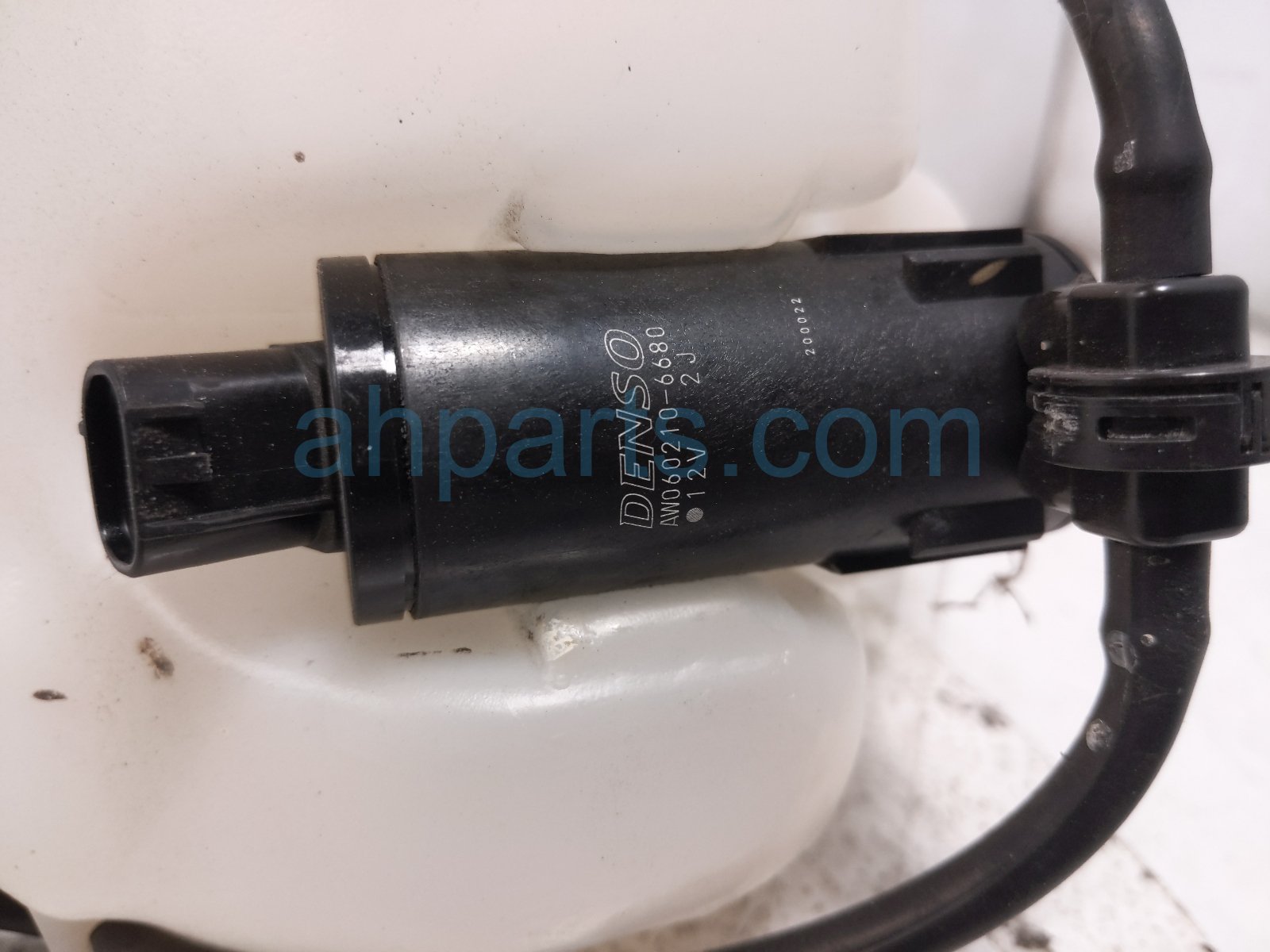 2025 Honda Civic Windshield Washer Reservoir W/pump 76841 T20 A01 Replacement 2025 Honda Civic Windshield Washer Reservoir W/pump 76841 T20 A01 Replacement thumbnail