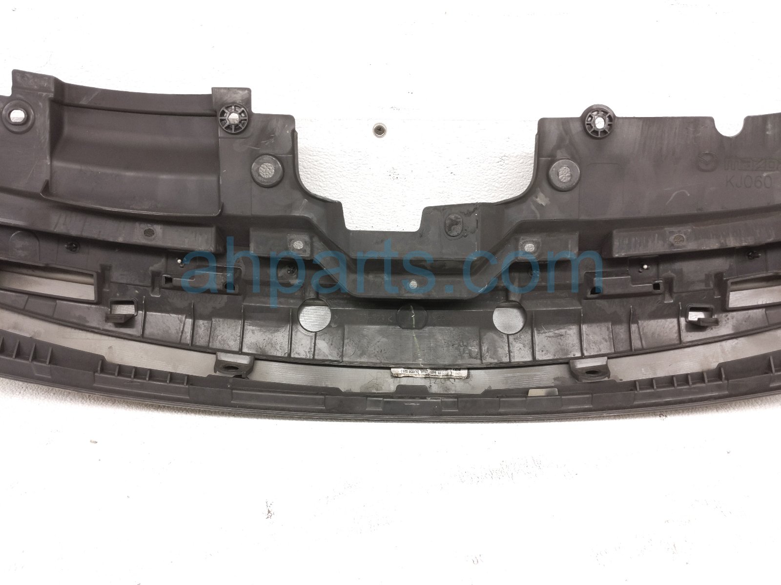 2024 Mazda Cx 50 Upper Grille Sight Shield VA40 50 722E Replacement 2024 Mazda Cx 50 Upper Grille Sight Shield VA40 50 722E Replacement thumbnail