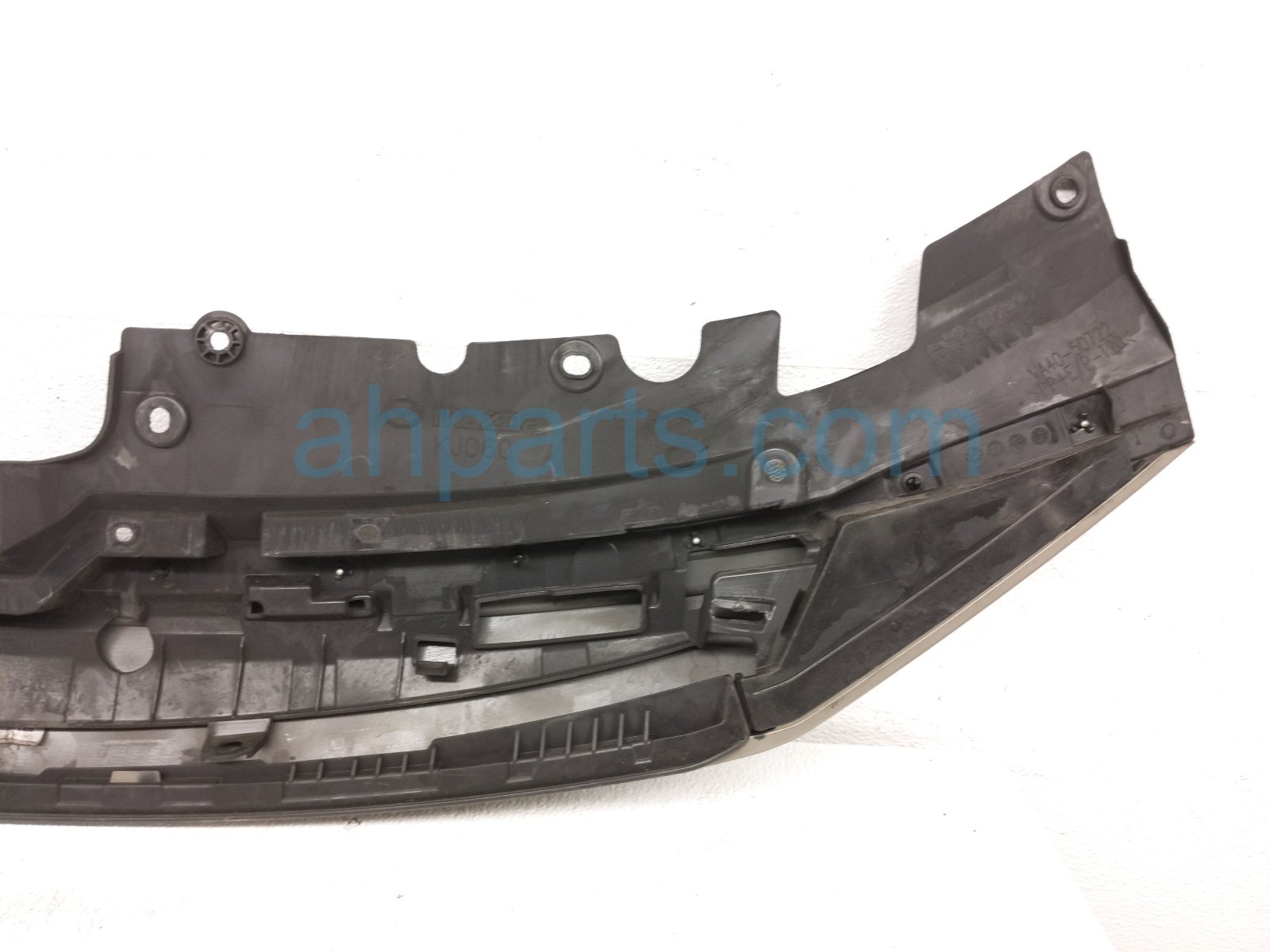 2024 Mazda Cx 50 Upper Grille Sight Shield VA40 50 722E Replacement 2024 Mazda Cx 50 Upper Grille Sight Shield VA40 50 722E Replacement thumbnail