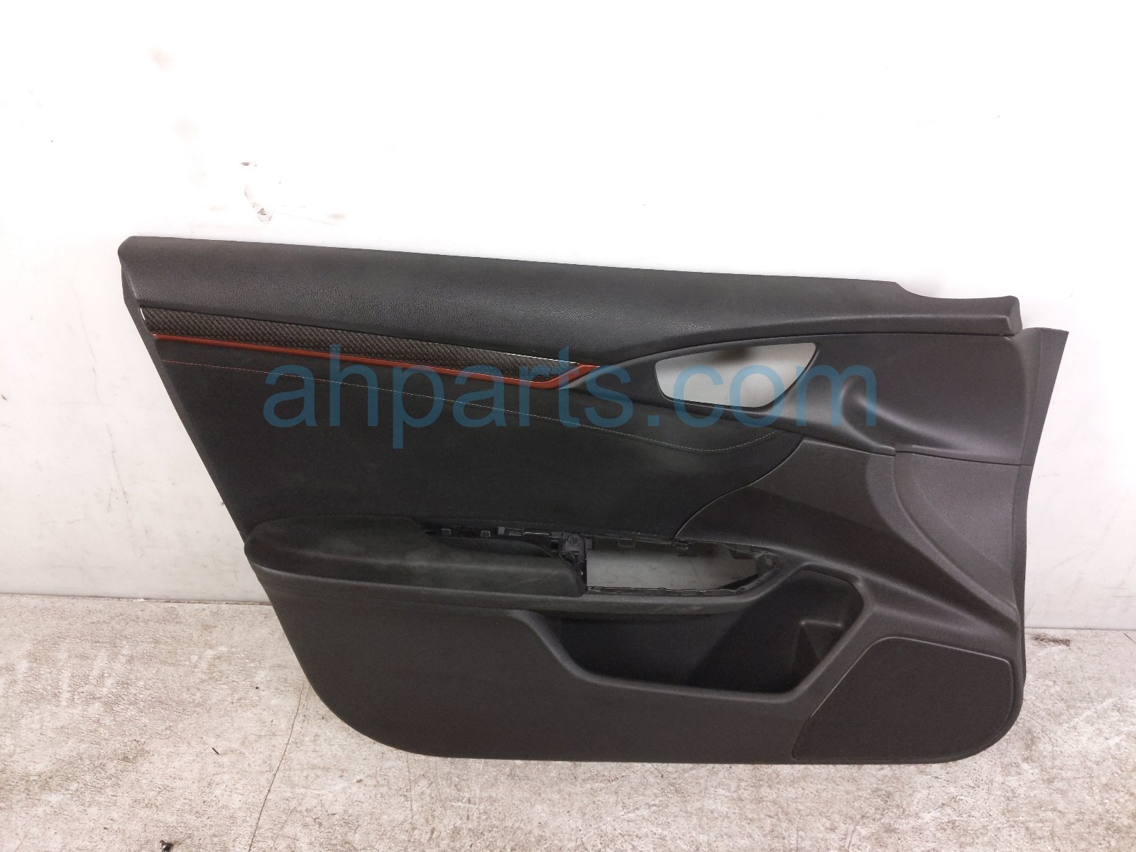 Honda FR/LH INTERIOR DOOR PANEL - TYPE R