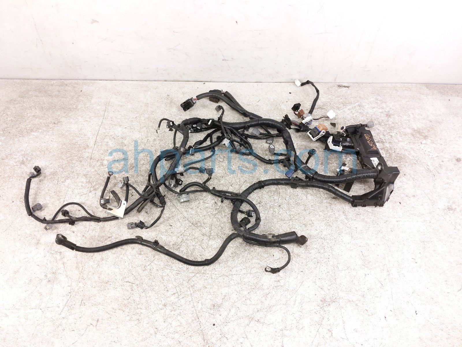 Nissan MAIN ENGINE WIRE HARNESS - 2.5L FWD