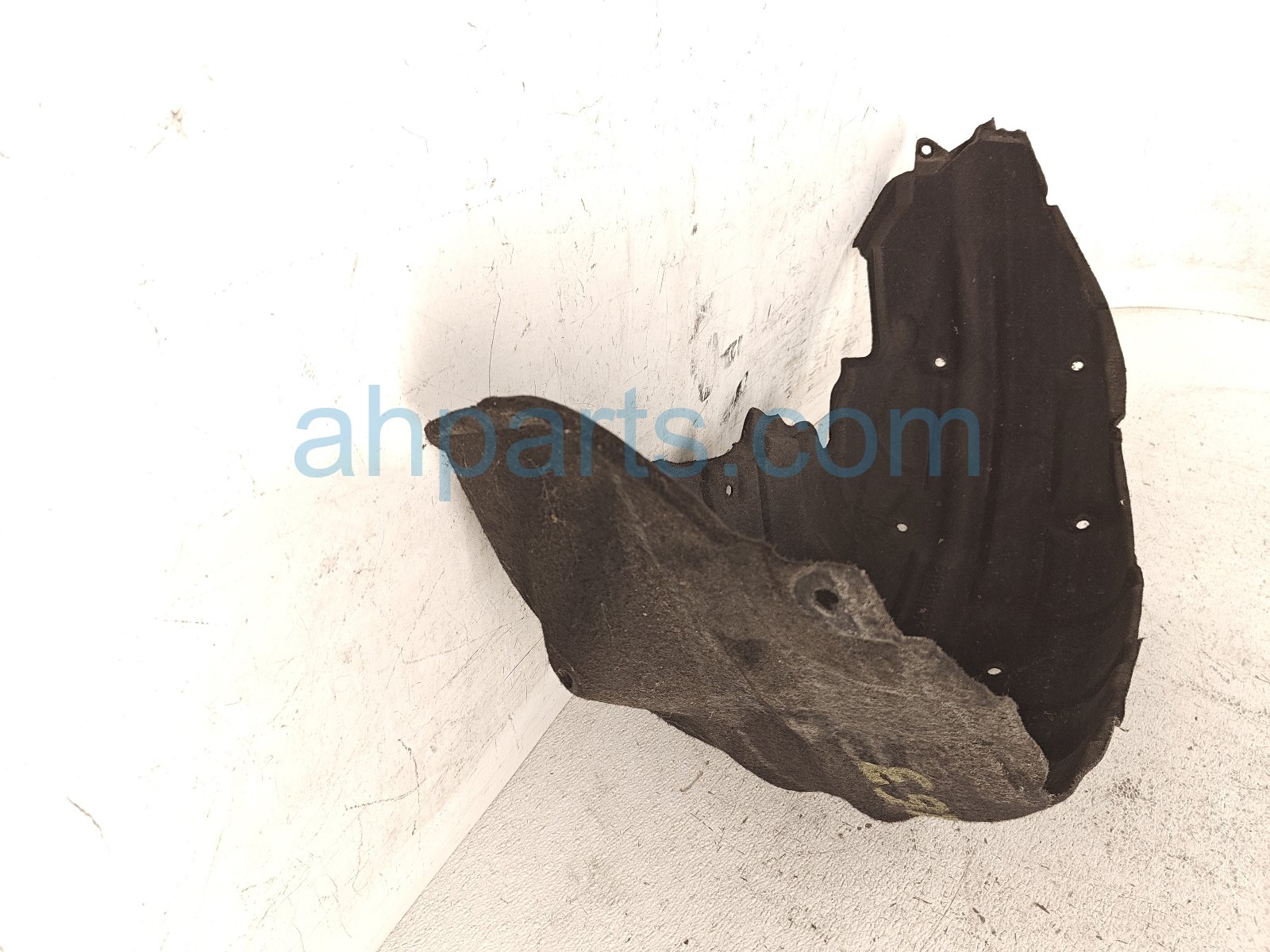 2020 Toyota Highlander Rear Driver Inner Fender Liner 65638 0E070 Replacement 2020 Toyota Highlander Rear Driver Inner Fender Liner 65638 0E070 Replacement thumbnail