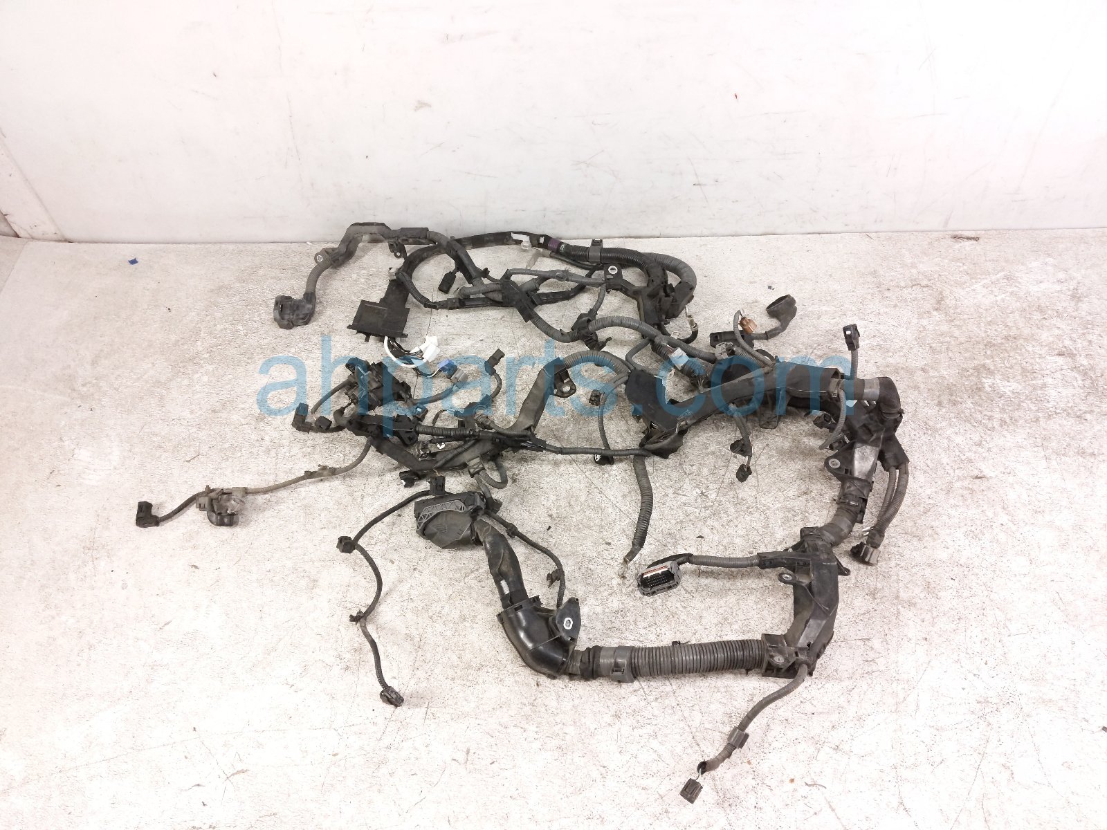 2020 Toyota Highlander Main Engine Wire Harness 3.5l Fwd 82121 0E340 Replacement 2020 Toyota Highlander Main Engine Wire Harness 3.5l Fwd 82121 0E340 Replacement thumbnail