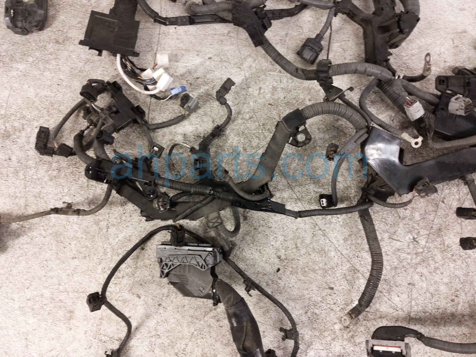 2020 Toyota Highlander Main Engine Wire Harness 3.5l Fwd 82121 0E340 Replacement 2020 Toyota Highlander Main Engine Wire Harness 3.5l Fwd 82121 0E340 Replacement thumbnail