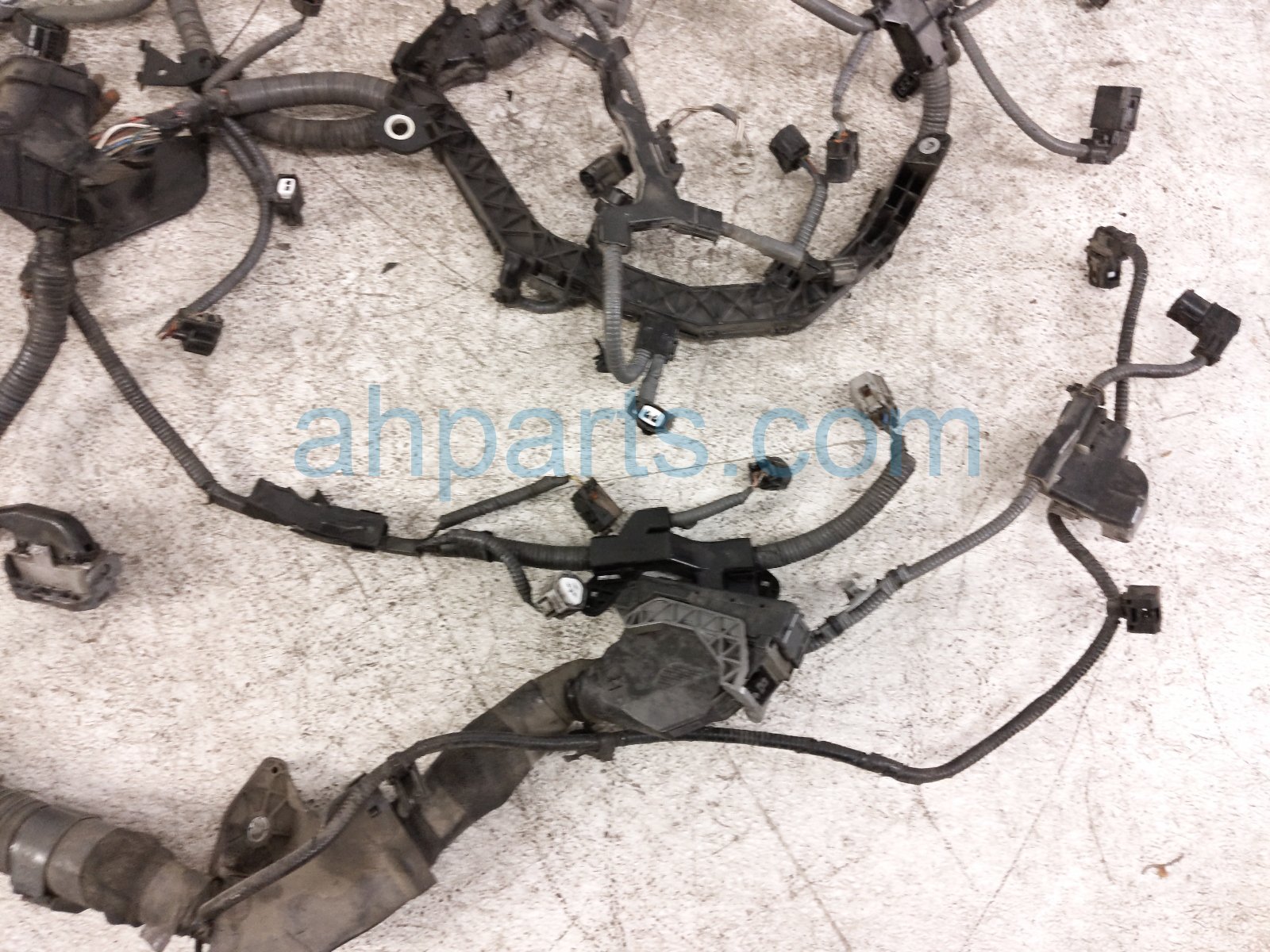 2020 Toyota Highlander Main Engine Wire Harness 3.5l Fwd 82121 0E340 Replacement 2020 Toyota Highlander Main Engine Wire Harness 3.5l Fwd 82121 0E340 Replacement thumbnail