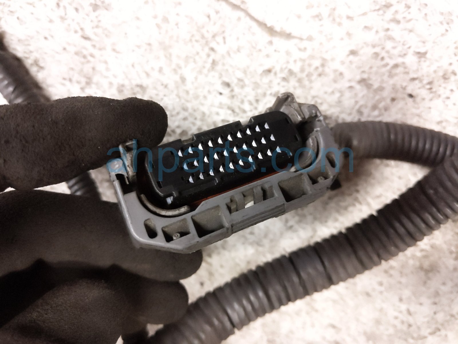 2020 Toyota Highlander Main Engine Wire Harness 3.5l Fwd 82121 0E340 Replacement 2020 Toyota Highlander Main Engine Wire Harness 3.5l Fwd 82121 0E340 Replacement thumbnail