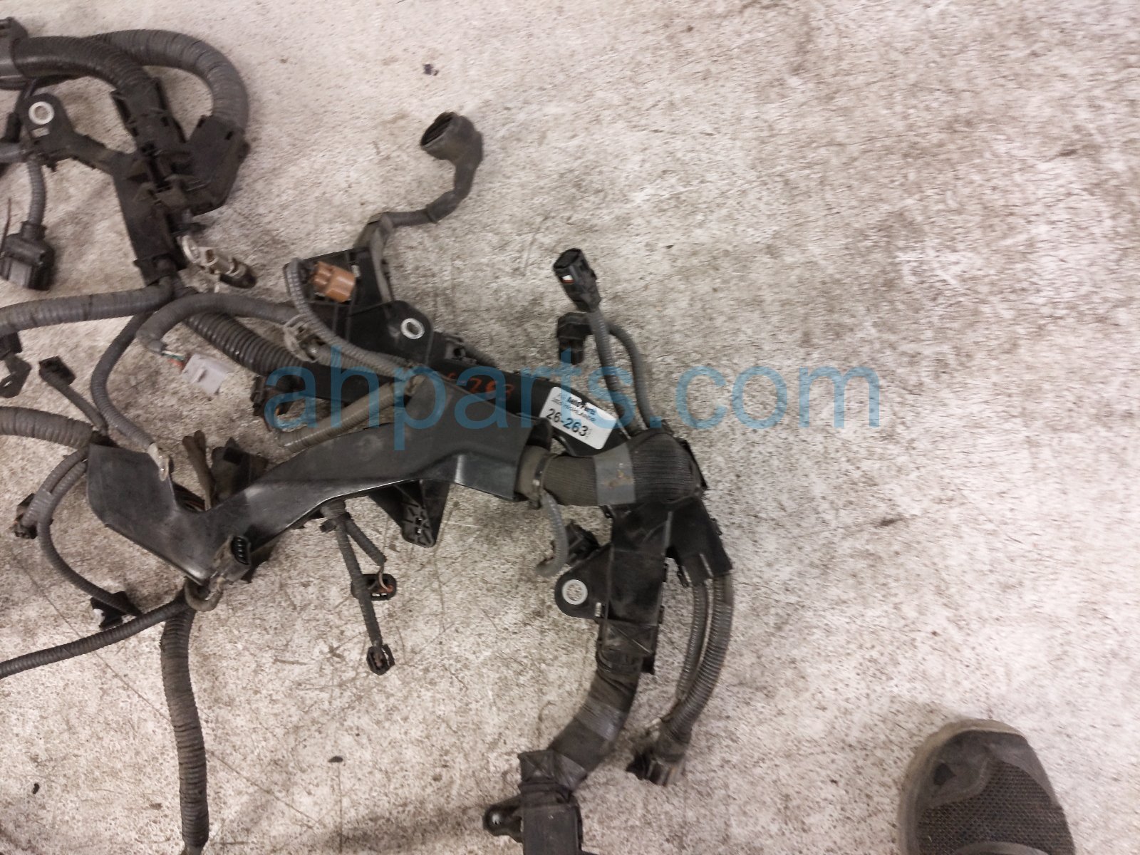 2020 Toyota Highlander Main Engine Wire Harness 3.5l Fwd 82121 0E340 Replacement 2020 Toyota Highlander Main Engine Wire Harness 3.5l Fwd 82121 0E340 Replacement thumbnail