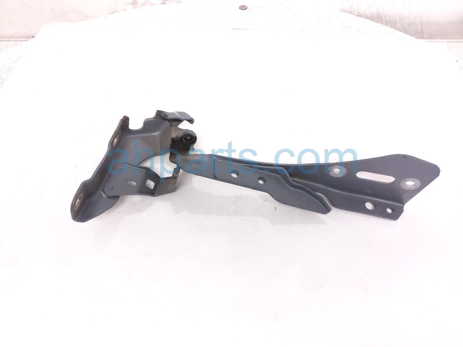 2021 Honda Civic Driver Hood Hinge Grey Type R 60170 TGH A00ZZ Replacement 2021 Honda Civic Driver Hood Hinge Grey Type R 60170 TGH A00ZZ Replacement thumbnail
