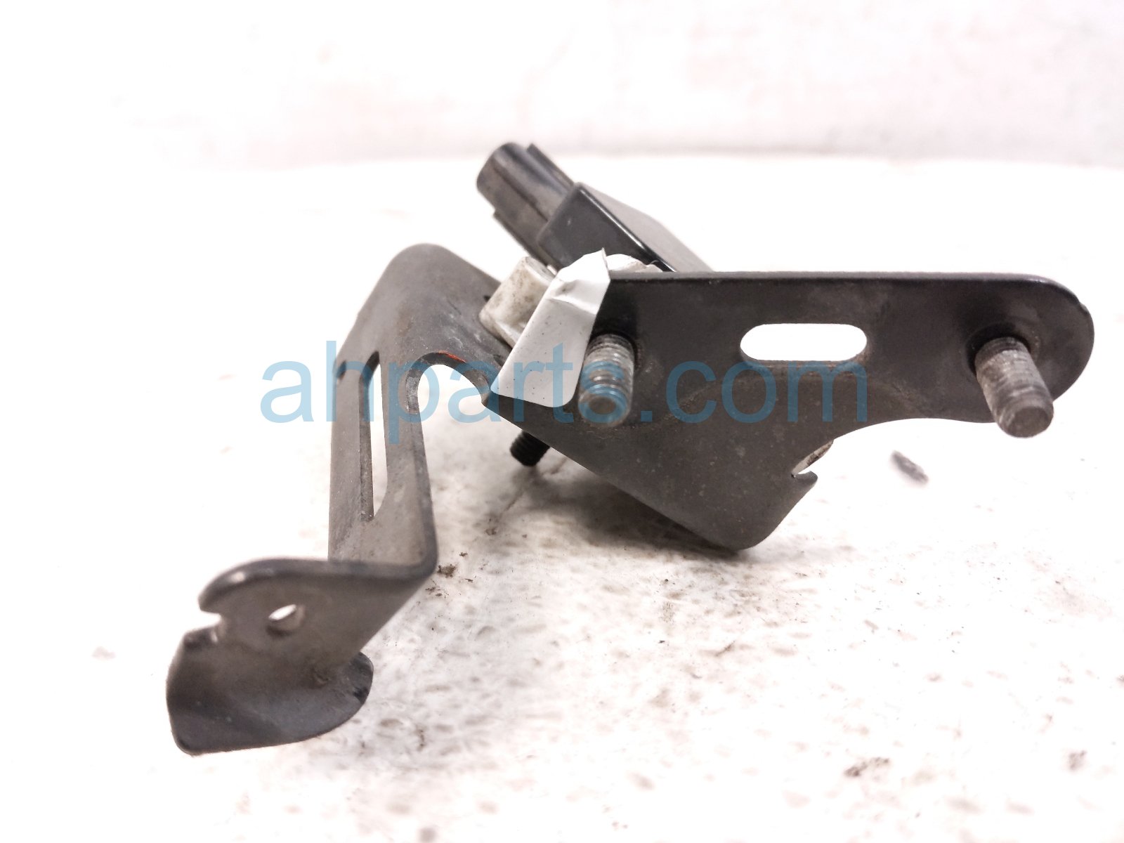 2015 Lexus Rx450h Rear Suspension Height Sensor 89407 0E010 Replacement 2015 Lexus Rx450h Rear Suspension Height Sensor 89407 0E010 Replacement thumbnail