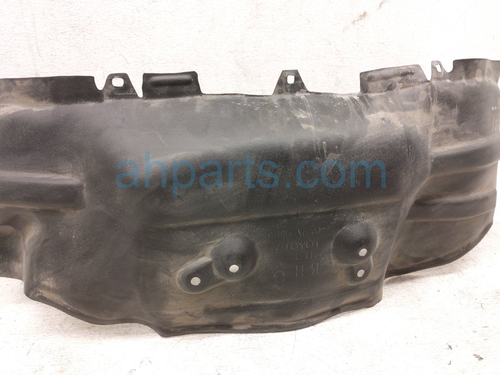 2024 Toyota Tacoma Rear Passenger Inner Fender Liner 65637 AK010 Replacement 2024 Toyota Tacoma Rear Passenger Inner Fender Liner 65637 AK010 Replacement thumbnail