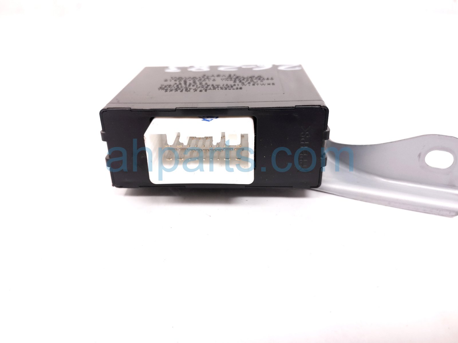 Toyota TURN SIGNAL RELAY MODULE 81980-0C010