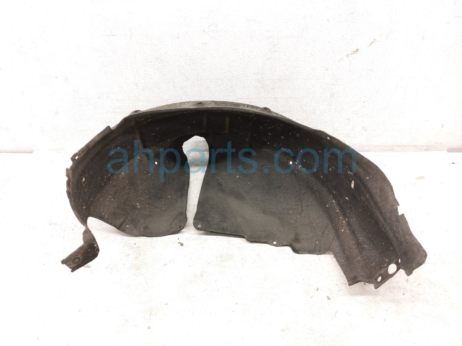 Rear passenger INNER FENDER LINER