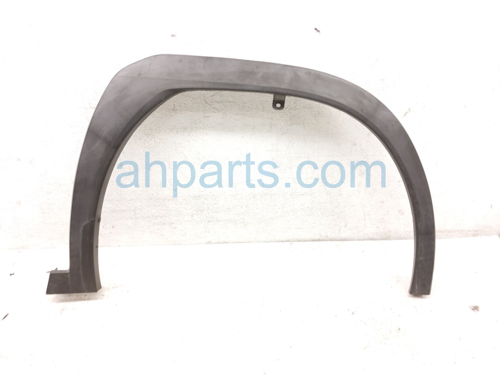 Front passenger FENDER FLARE - SILVER