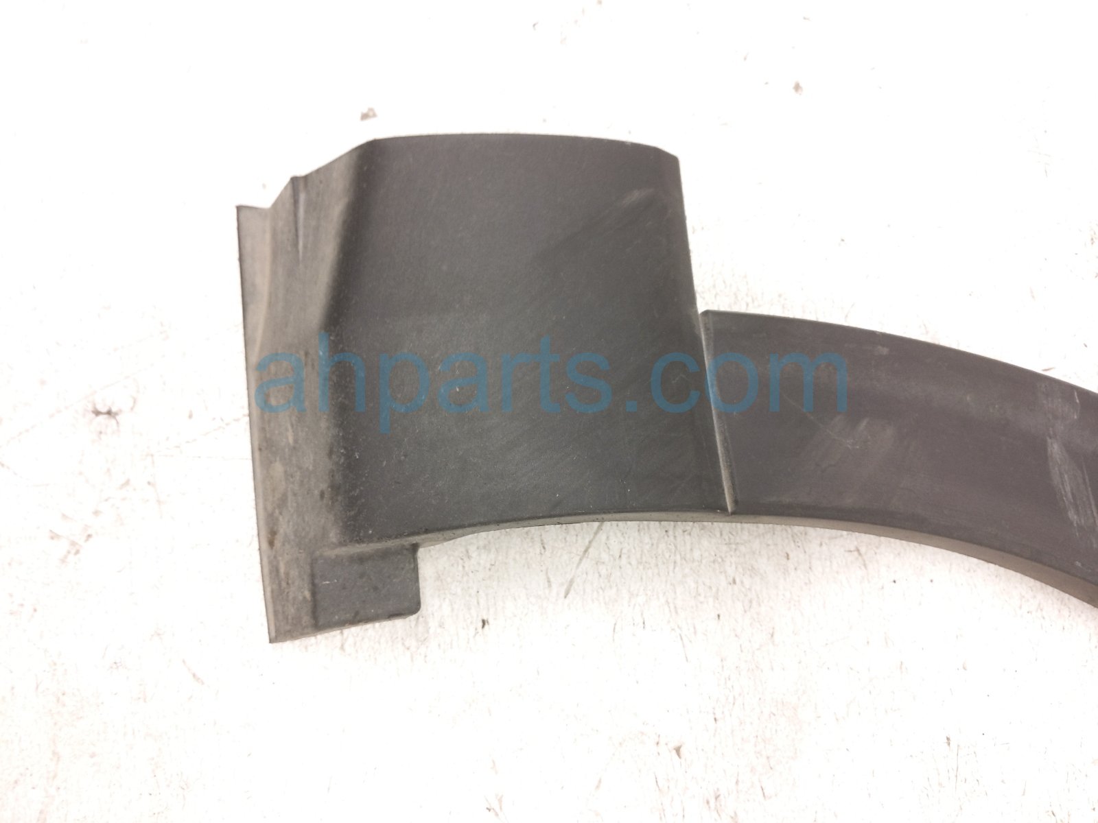 2020 Ford Explorer Front Passenger Fender Flare Black LB5B 16A074 AEW Replacement 2020 Ford Explorer Front Passenger Fender Flare Black LB5B 16A074 AEW Replacement thumbnail