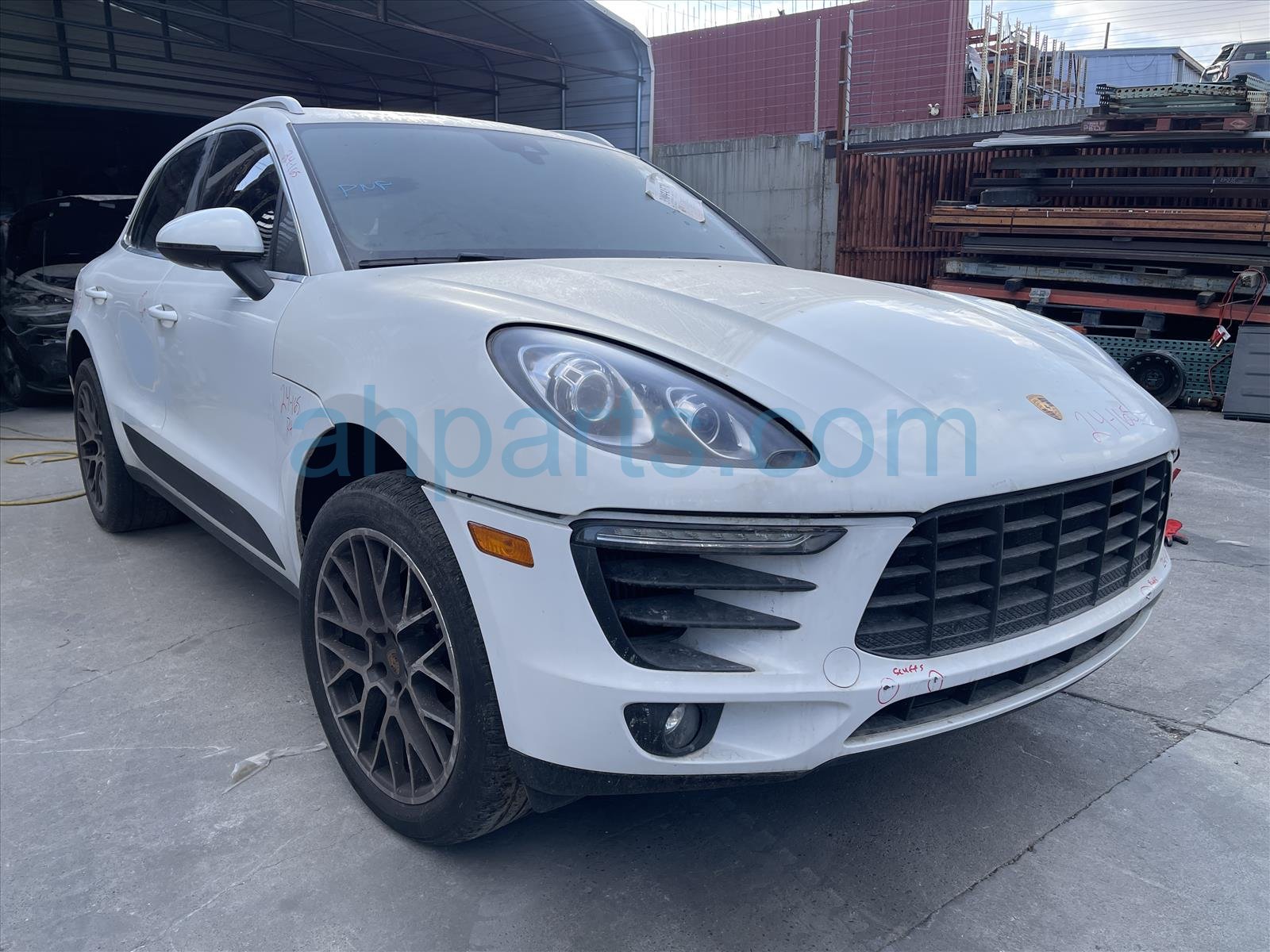 Used OEM Porsche Macan Parts