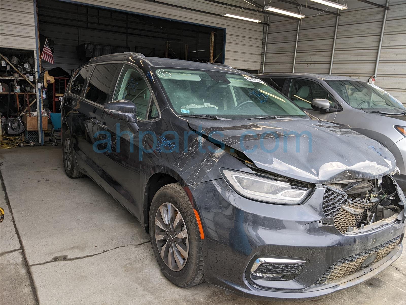 Used OEM Chrysler Pacifica Parts
