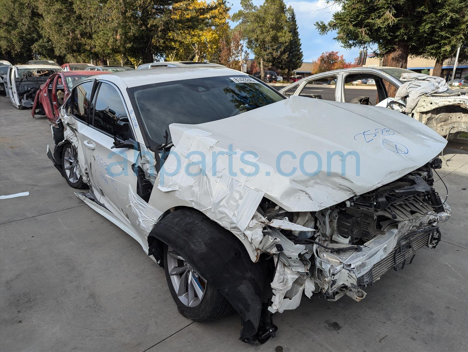 Honda JACK & TOOLS W/ FOAM HOLDER Honda JACK & TOOLS W/ FOAM HOLDER