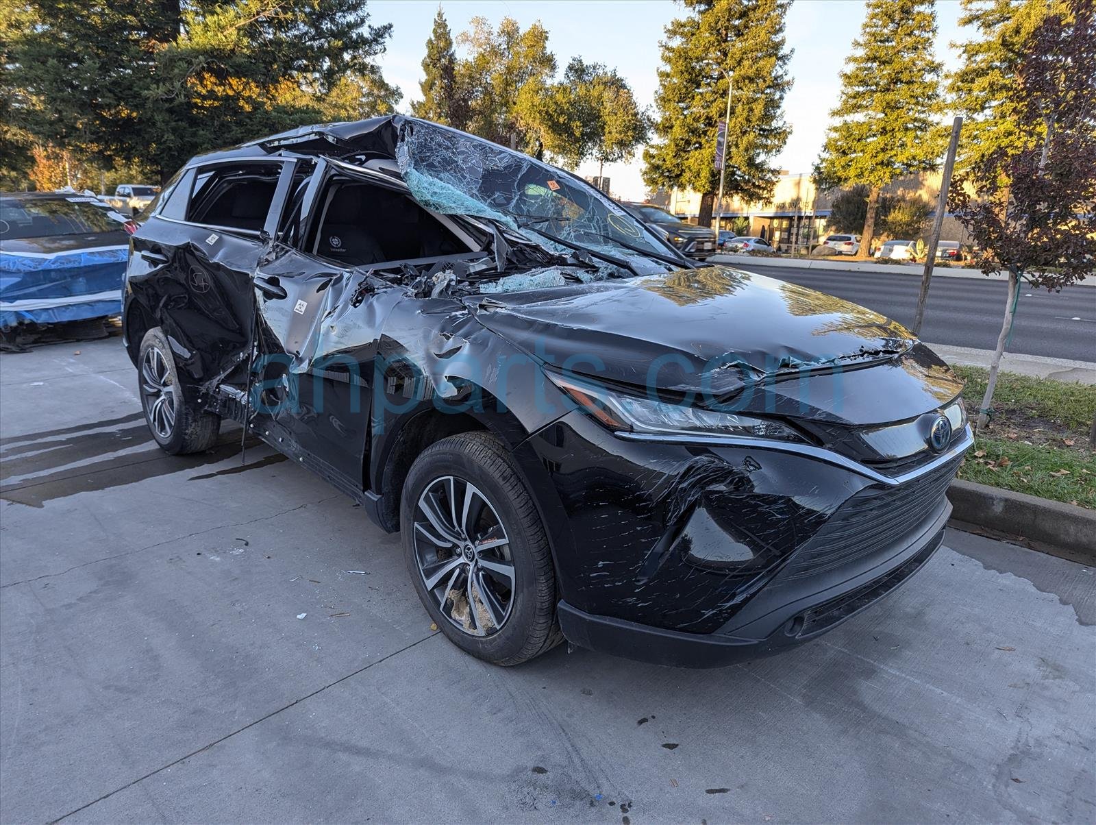 Used OEM Toyota Venza Parts