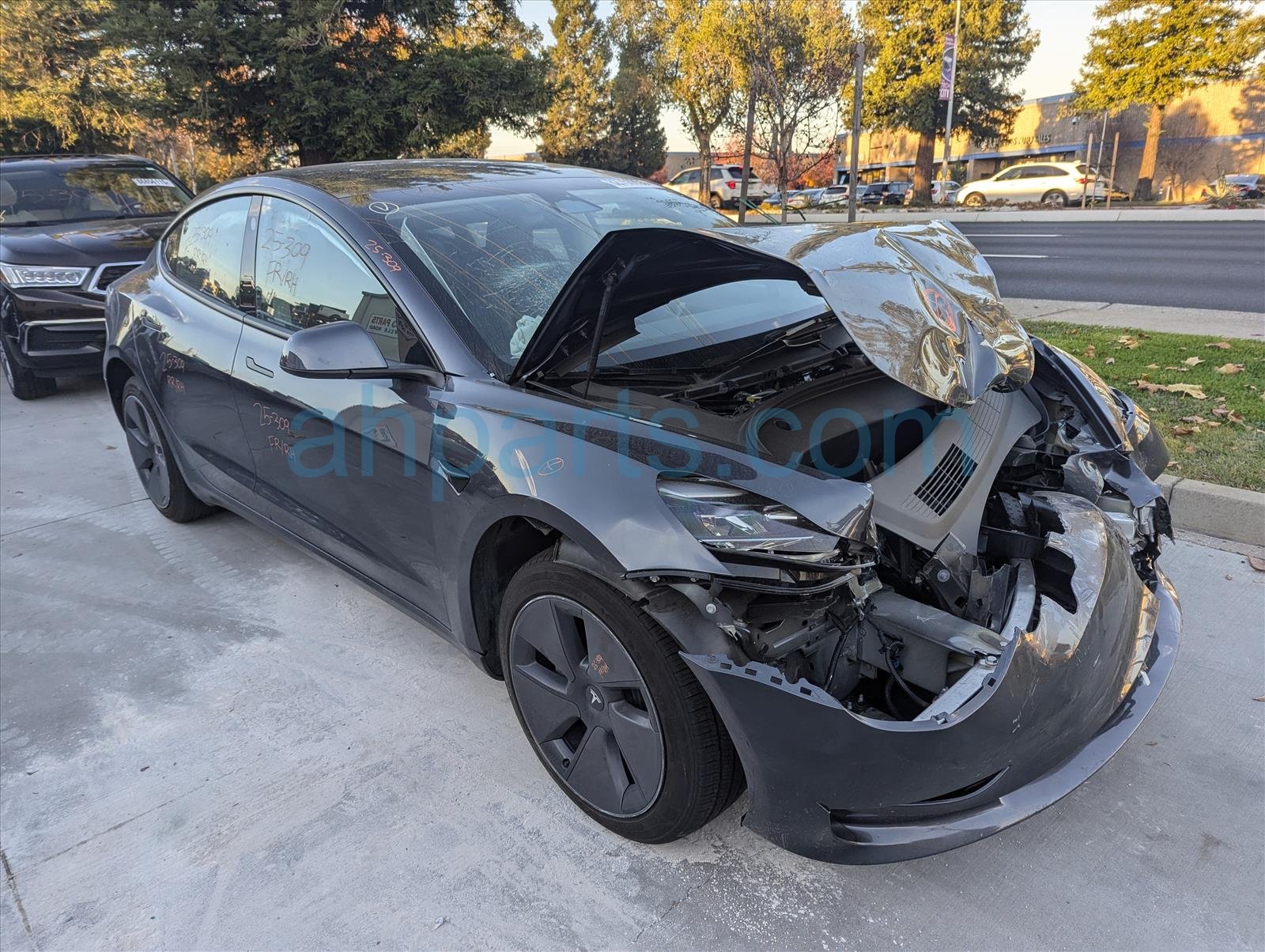 Tesla CHARGE PORT CONTROL MODULE Tesla CHARGE PORT CONTROL MODULE