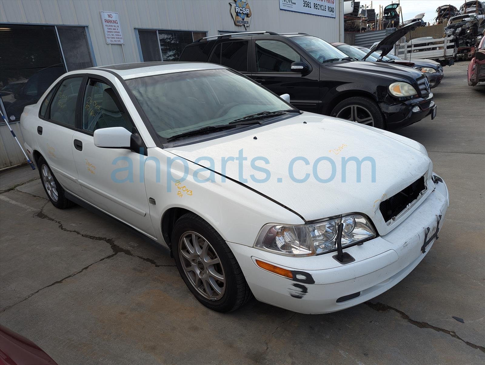 Used OEM Volvo S40 Parts